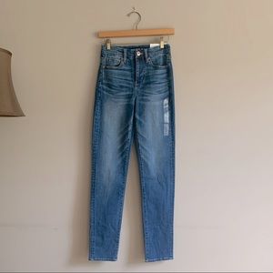 American Eagle Next Level Stretch Jeans